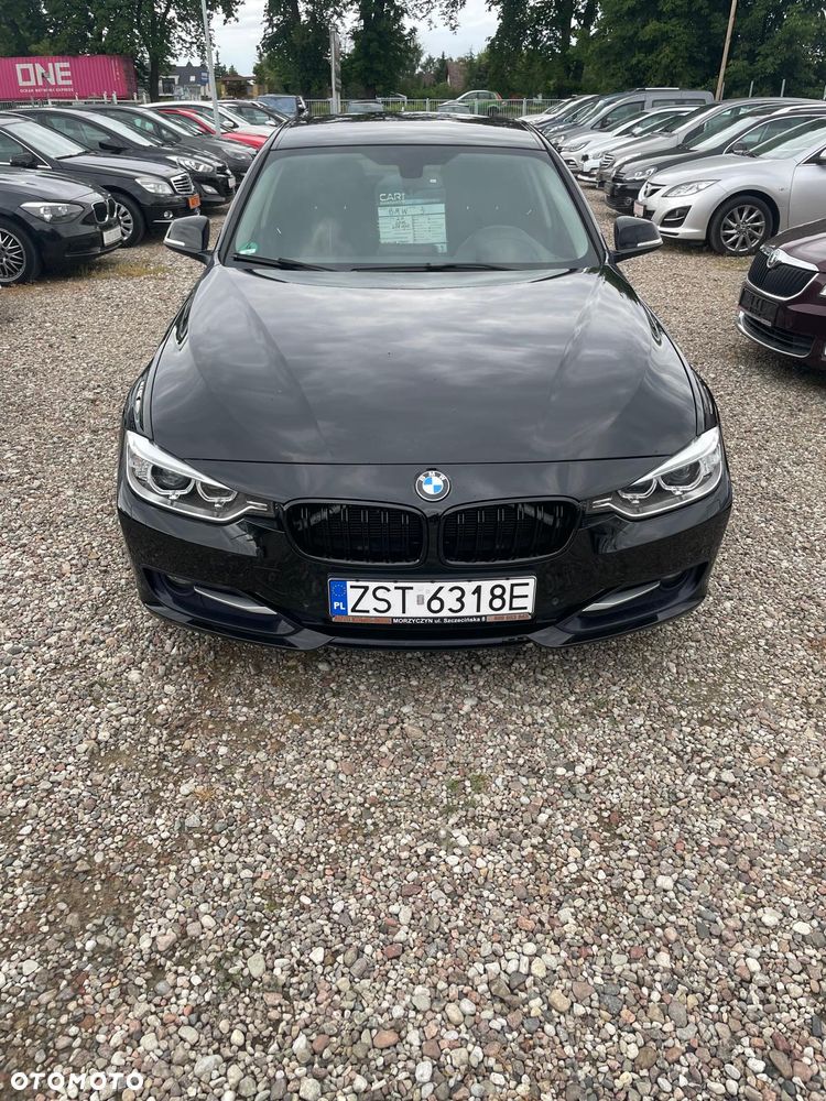 BMW Seria 3 318d DPF Edition Sport - 19