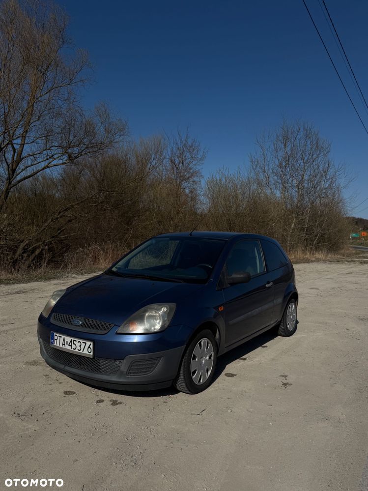 Ford Fiesta - 5
