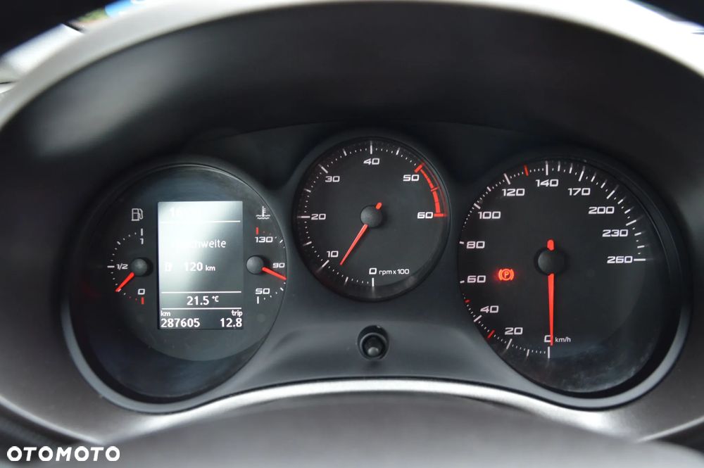Seat Leon 2.0 TDI DPF FR Limited - 22