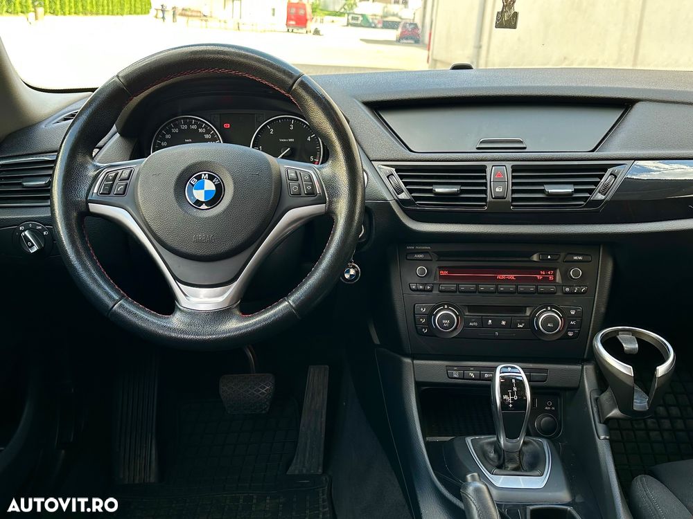 BMW X1 xDrive20d Aut. Sport Line - 5