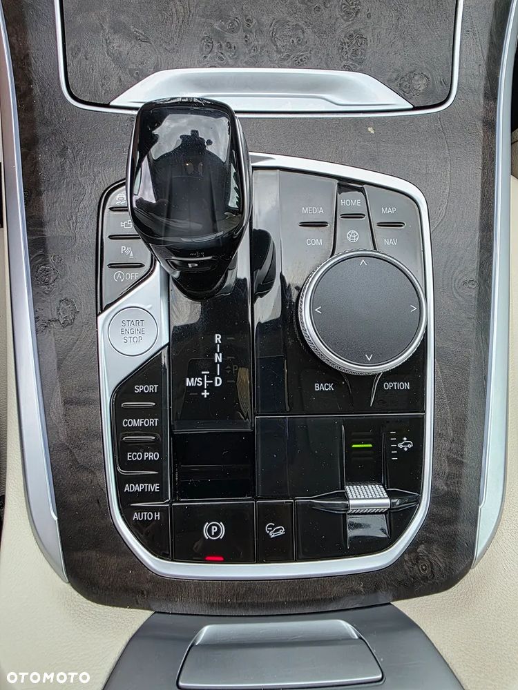 BMW X5 xDrive30d - 29