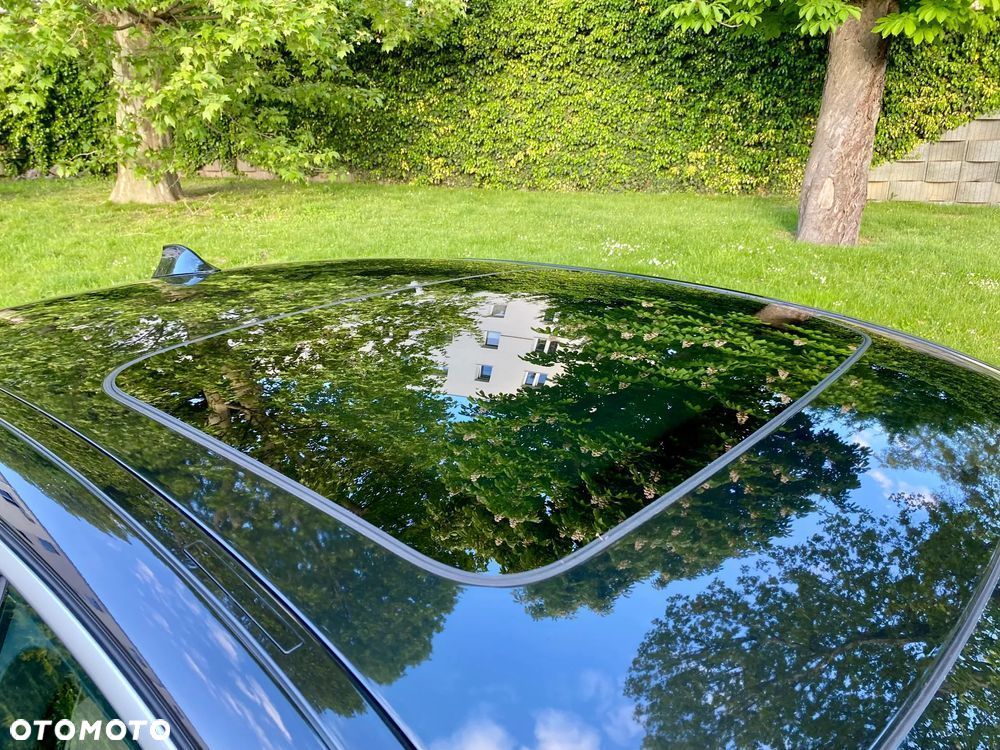 BMW Seria 5 528i Luxury Line - 26