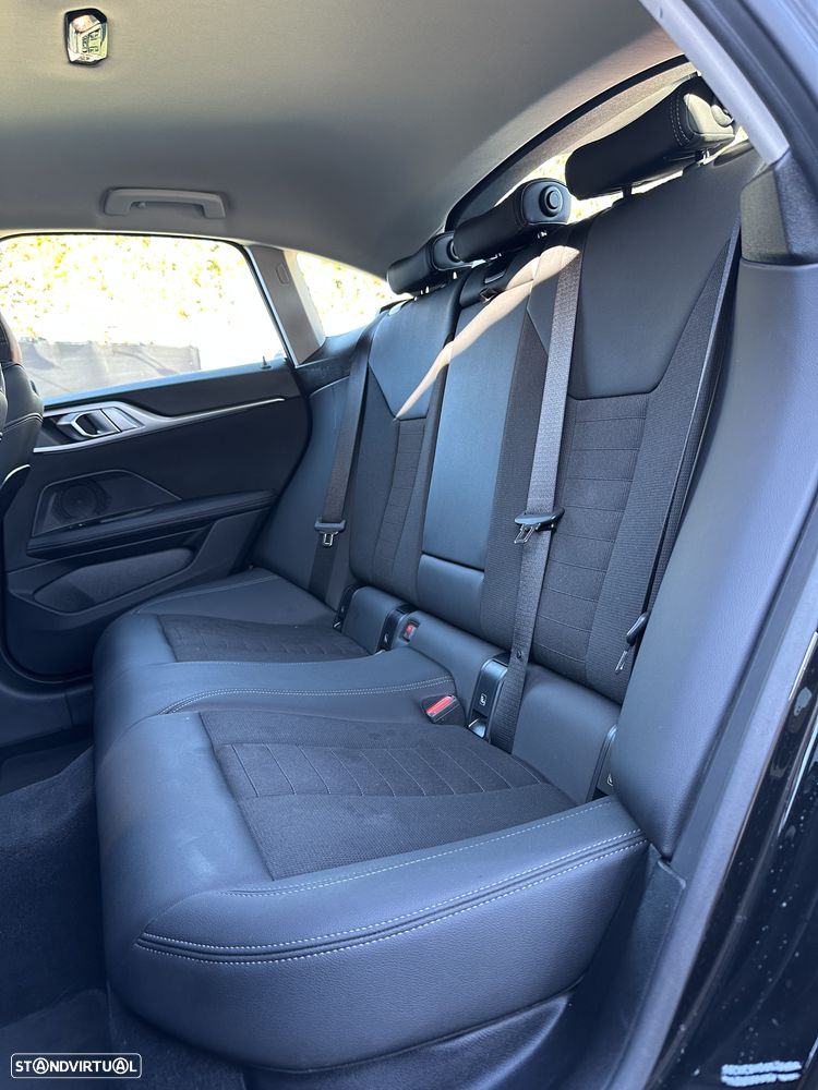 BMW i4 - 18