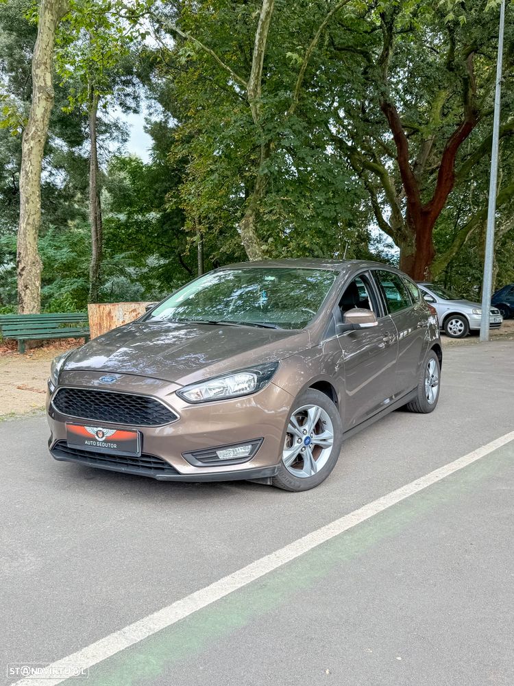 Ford Focus 1.0 SCTi Titanium - 1