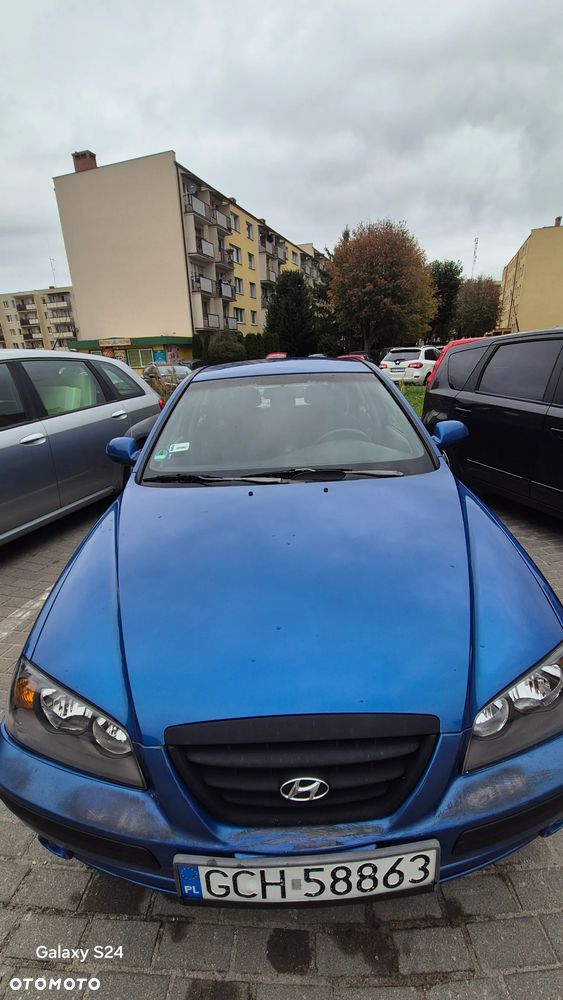 Hyundai Elantra - 8