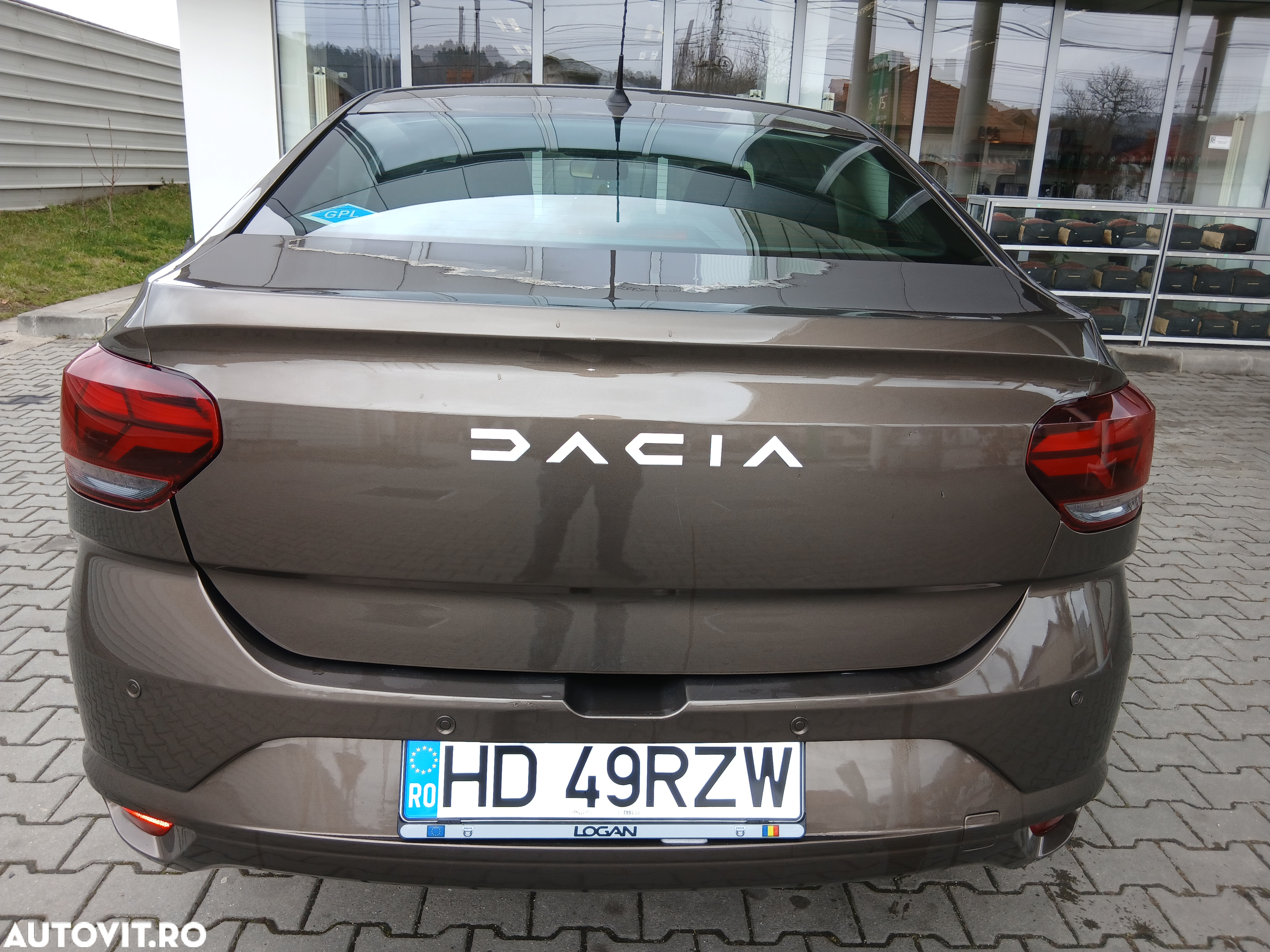 Dacia Logan TCe 90 MT6 Comfort - 5