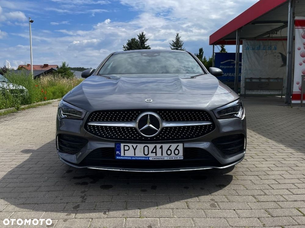 Mercedes-Benz CLA - 2