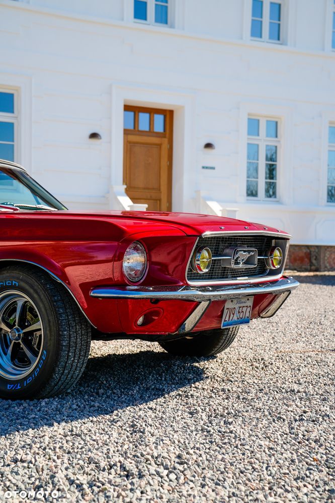 Ford Mustang - 10