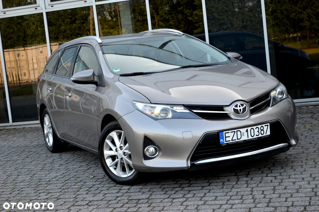 Toyota Auris 1.6 Dynamic - 13