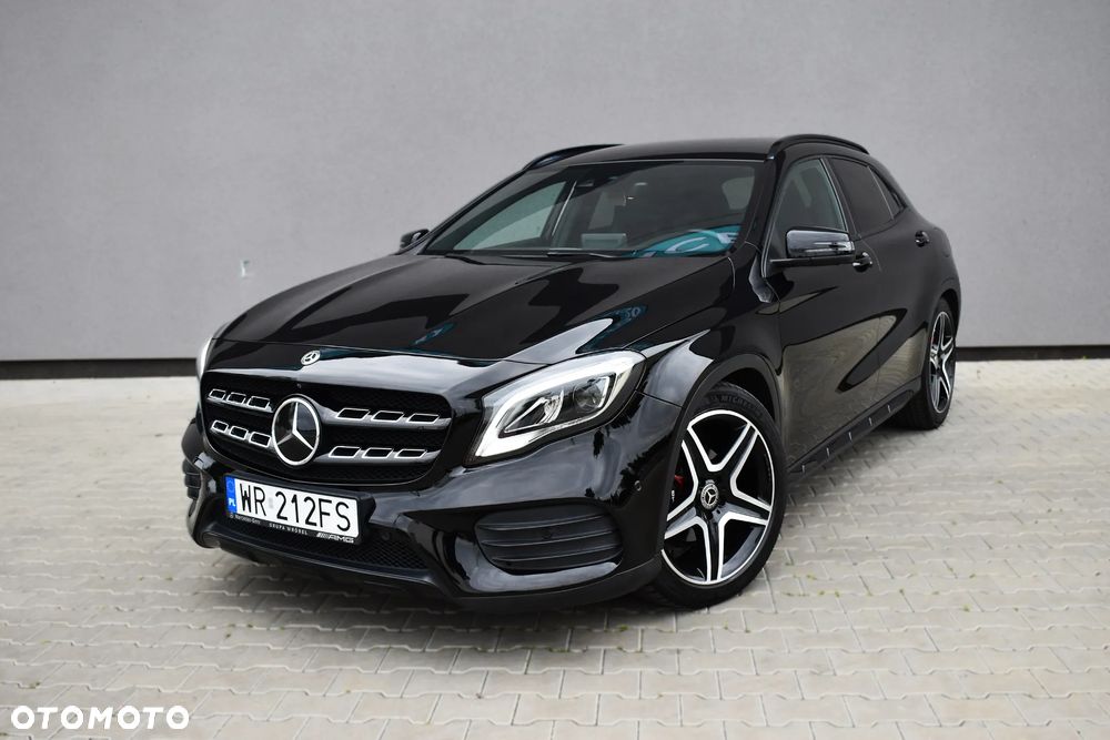 Mercedes-Benz GLA 200 d 7G-DCT AMG Line - 3