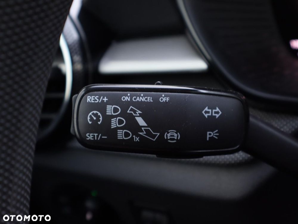 Skoda Fabia 1.0 Selection - 17