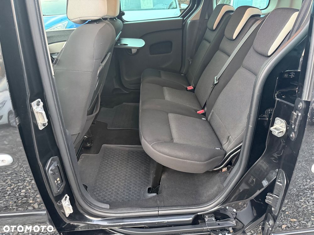 Renault Kangoo 1.6 16V Privilege Plus - 19