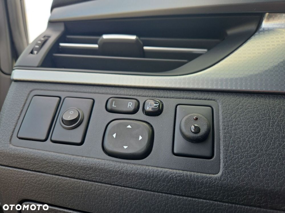 Toyota Avensis 1.8 Selection - 22