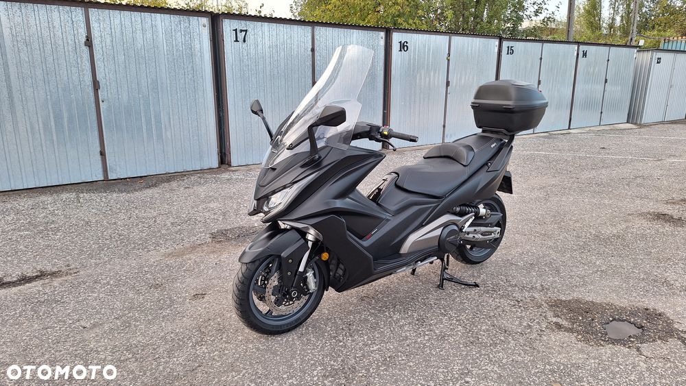 Kymco AK 550