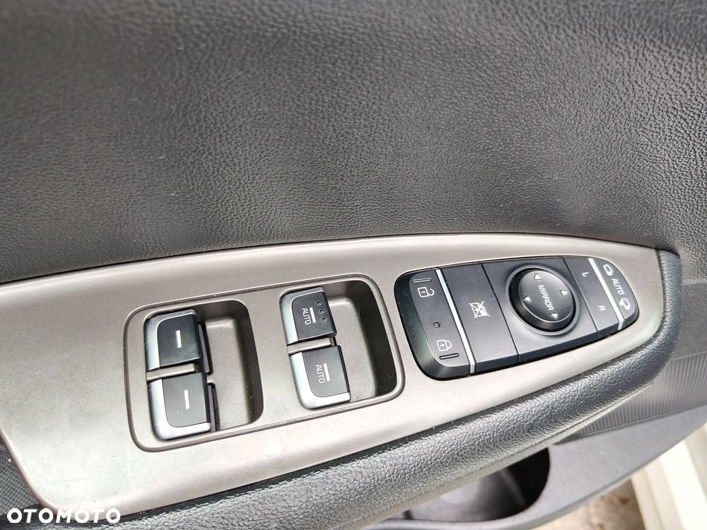 Kia Optima 1.6 CRDI SCR M - 22