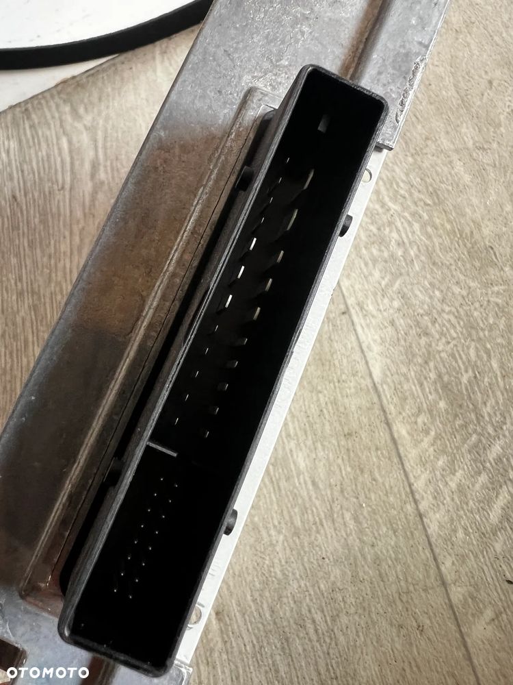 AUDI A3 A4 A5 A7 A6 WZMACNIACZ BANG OLUFSEN 8Y0035465 - 2