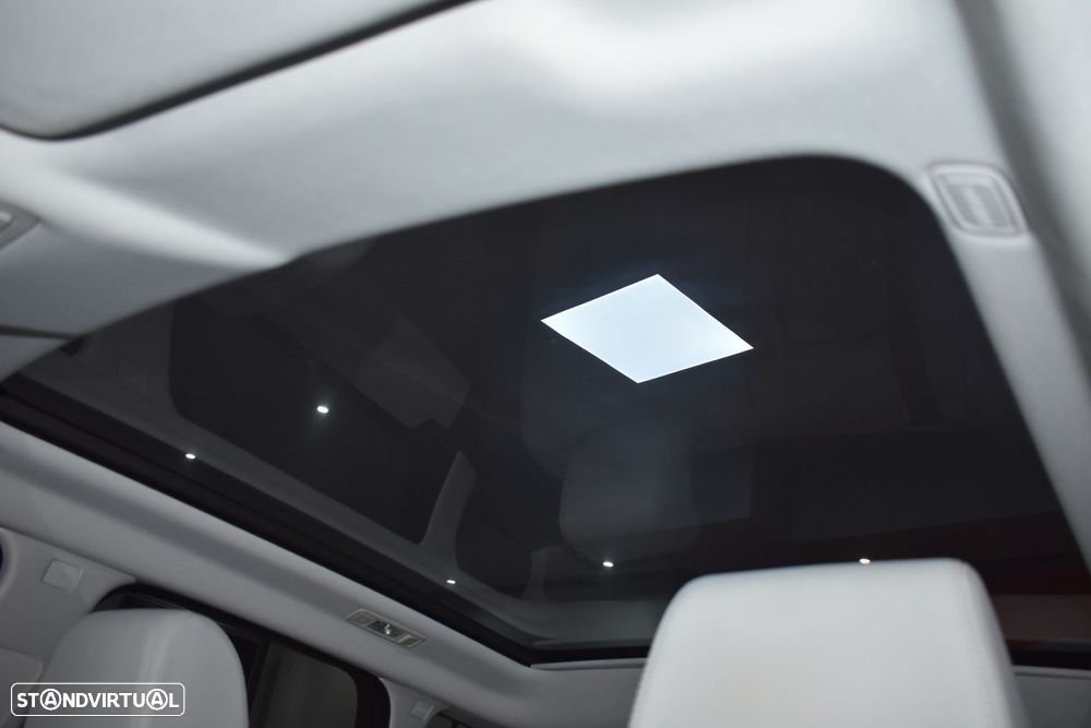 Land Rover Range Rover Evoque 2.2 TD4 Prestige Auto - 51