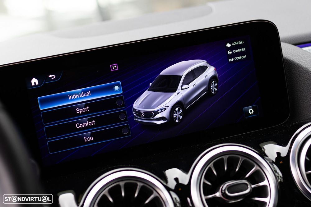 Mercedes-Benz EQA 300 4Matic Progressive - 13