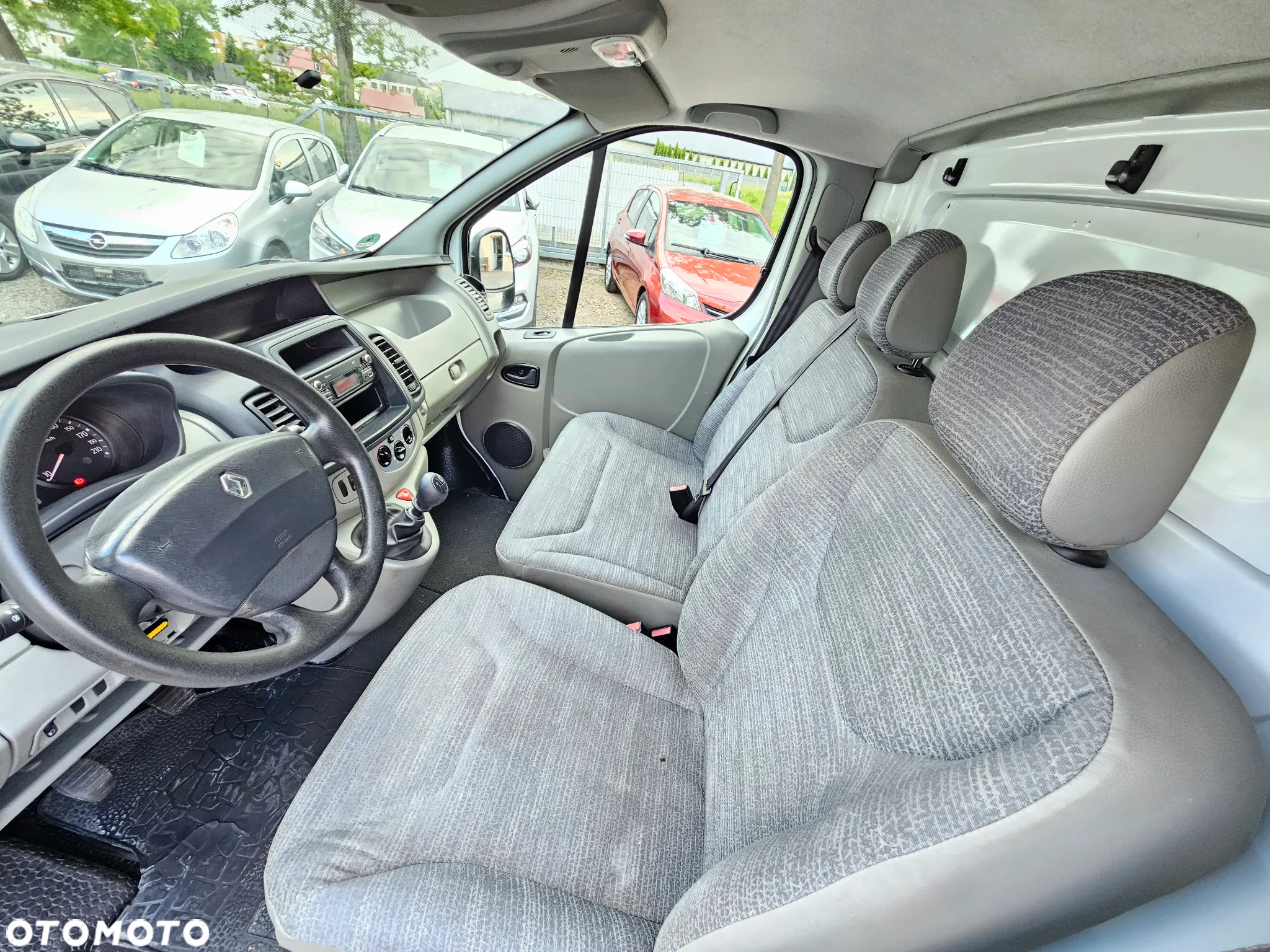 Renault TRAFIC LIFT JAK NOWY - 21