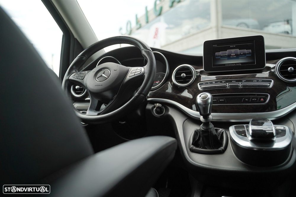 Mercedes-Benz V 220 d Longo Avantgarde - 16