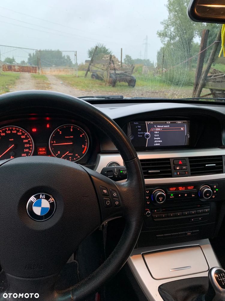 BMW Seria 3 316d - 2