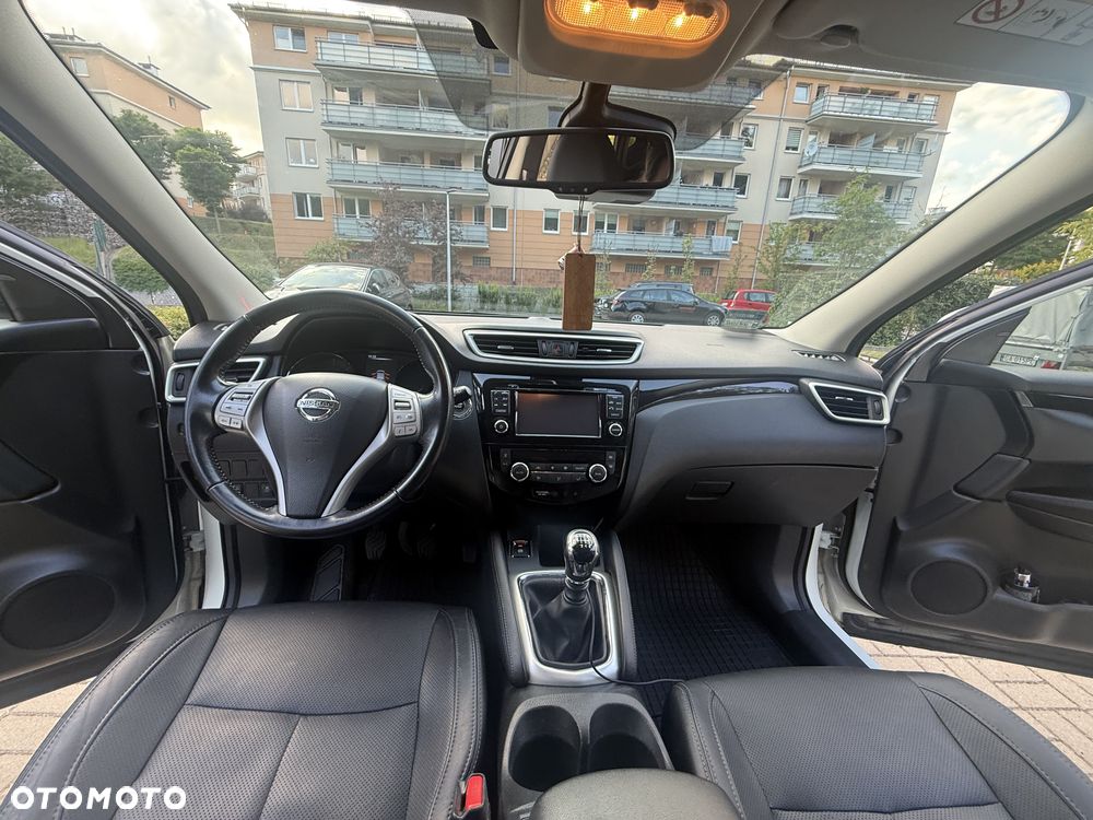 Nissan Qashqai 1.6 DCi Tekna - 12
