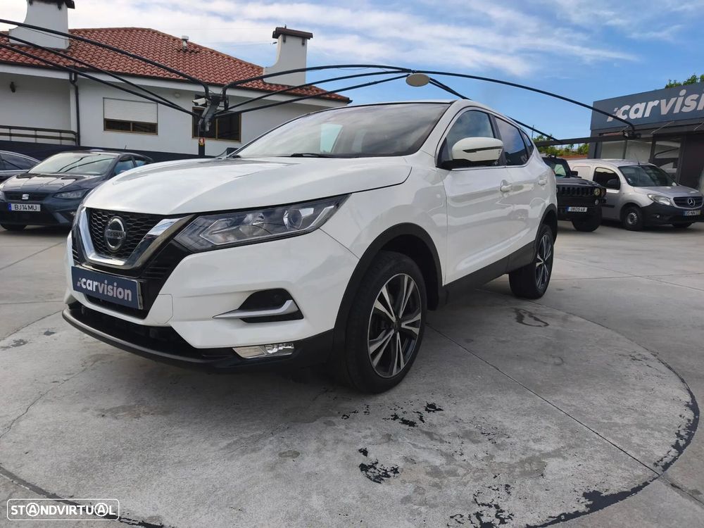 Nissan Qashqai 1.7 dCi Tekna+ 4x4-i - 2