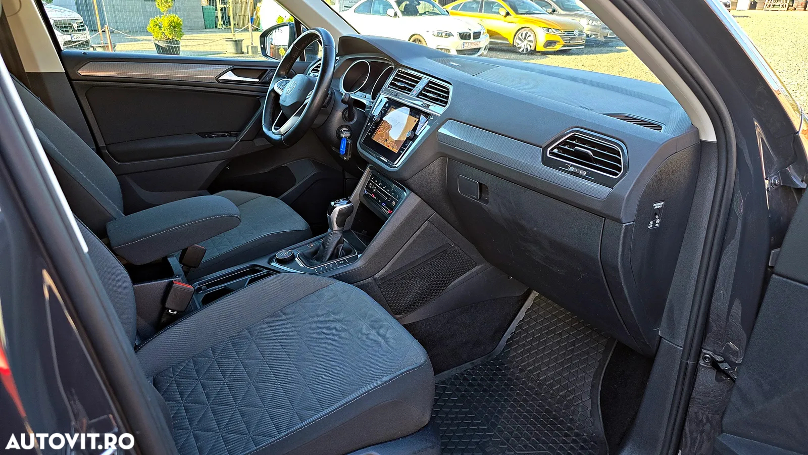 Volkswagen Tiguan 2.0 TDI SCR DSG 4Motion Life - 8