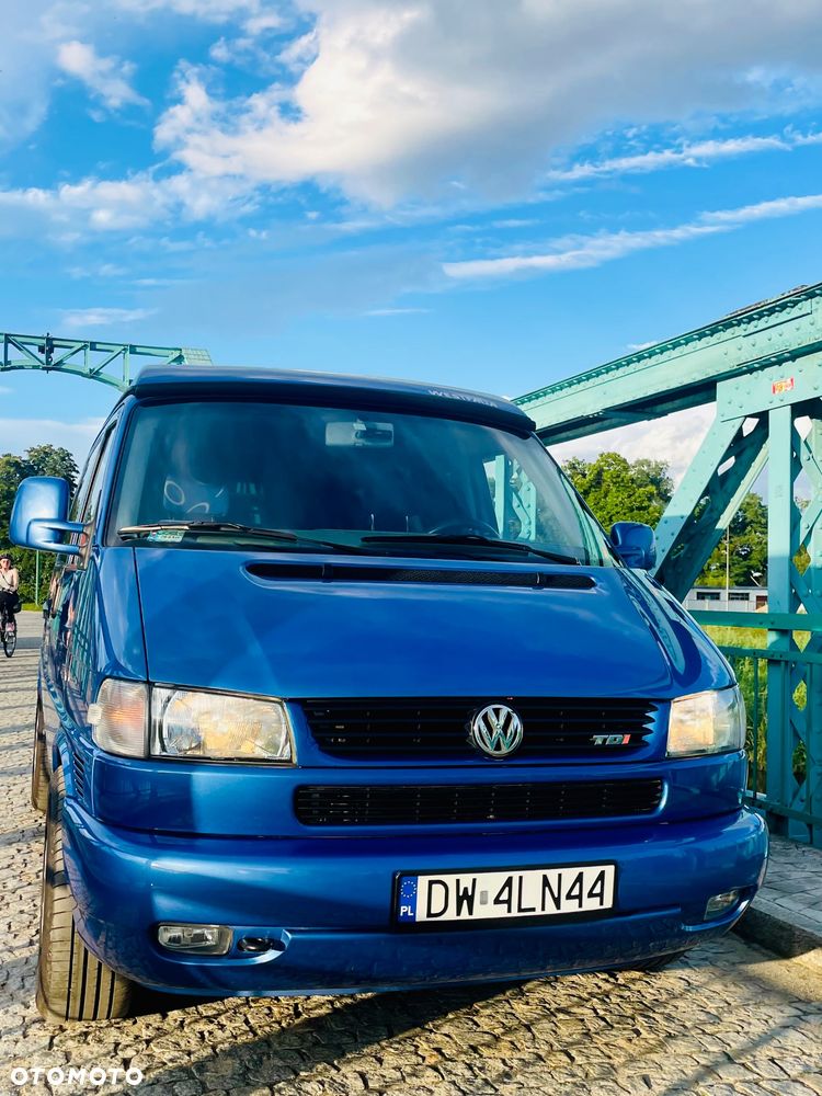 Volkswagen Multivan - 5