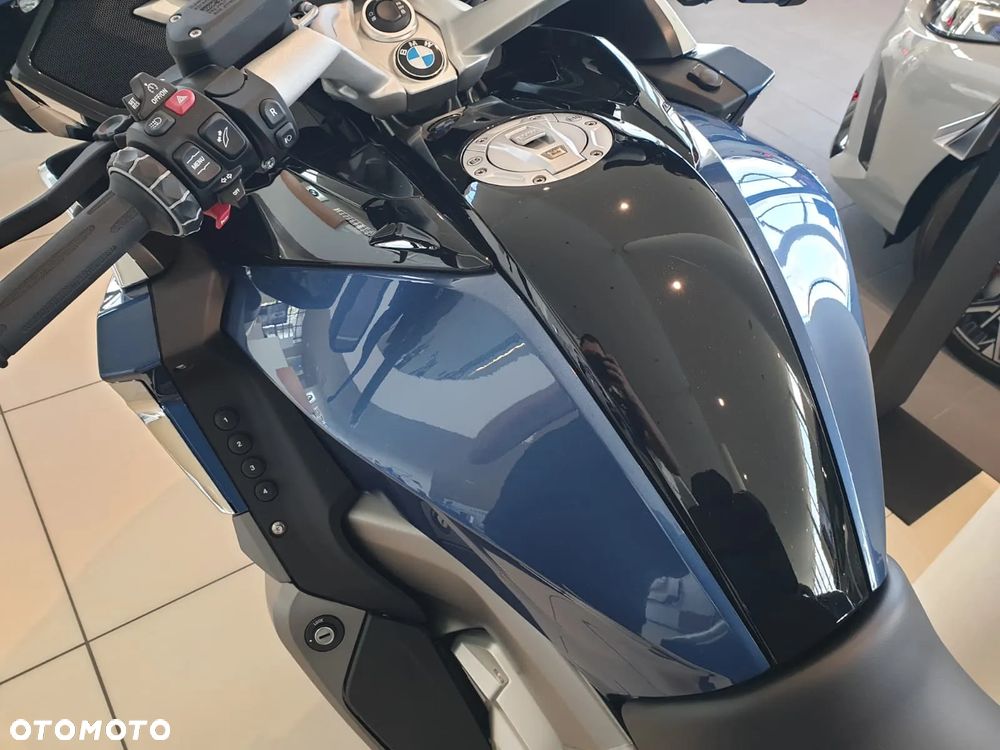 BMW K - 9