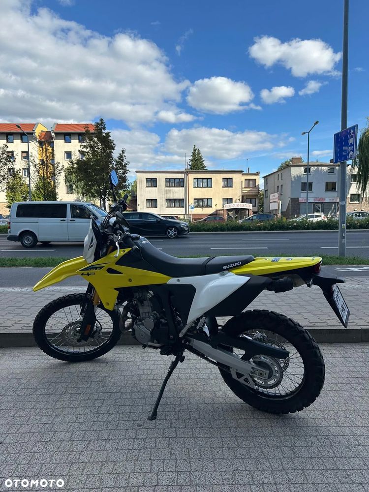 Suzuki DR-Z - 4