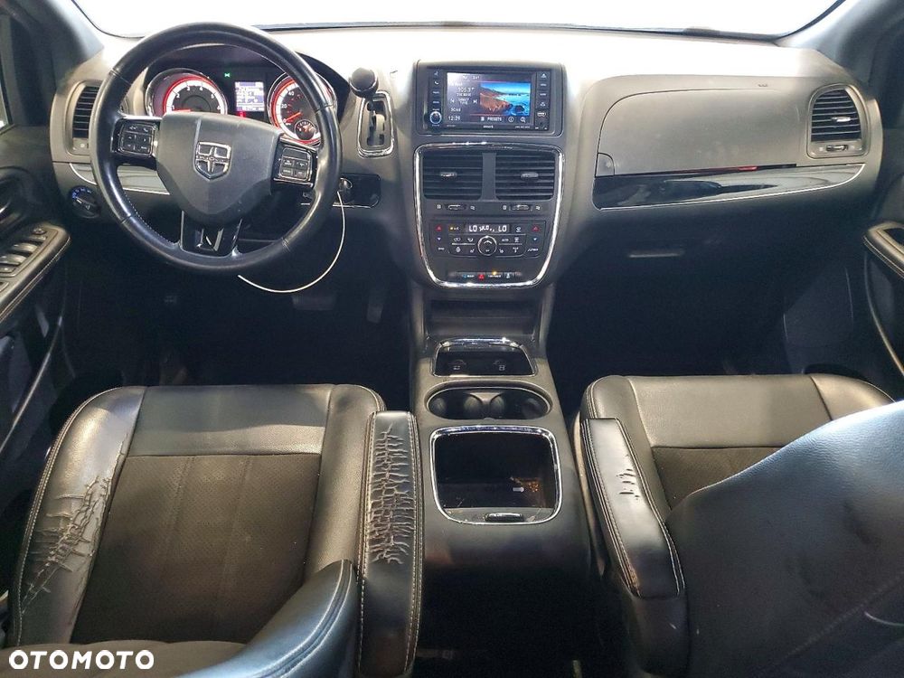 Dodge Grand Caravan 3.6 R/T - 22