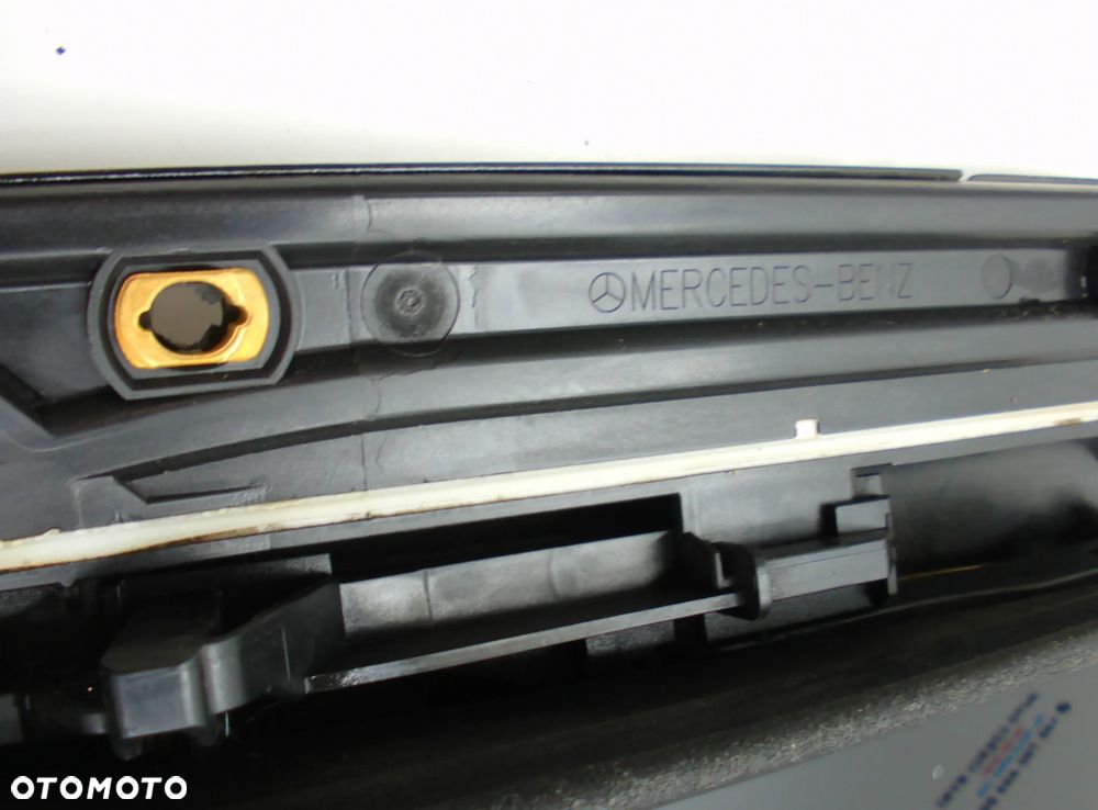 Mercedes E Klasa W211 sedan szyberdach - 6