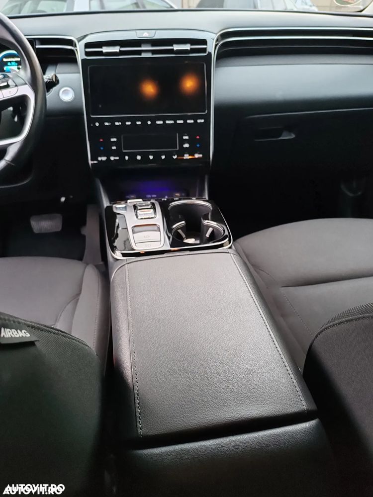 Hyundai Tucson - 11