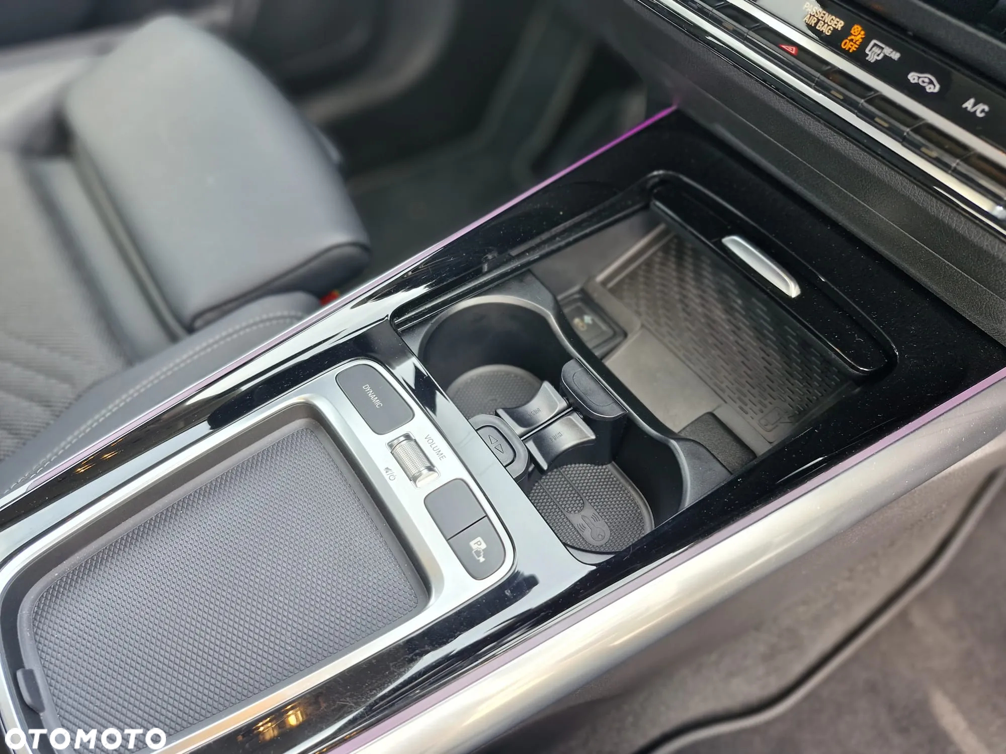 Mercedes-Benz GLA 200 Progressive - 32