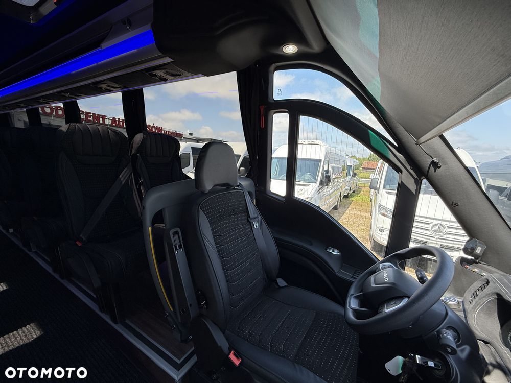 Iveco Daily 70C21 Tourism Revolution ERENER 33+1+1 miejsc - 39