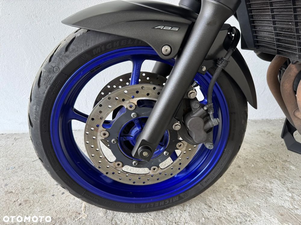 Yamaha XJ - 21