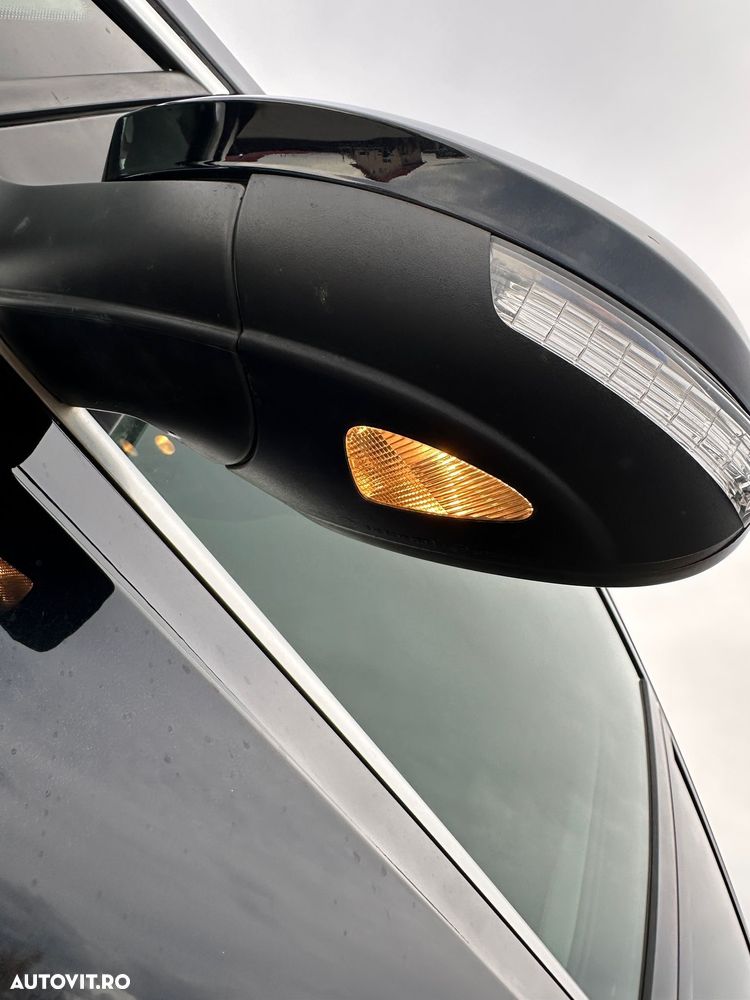 Volkswagen Sharan 2.0 TDI DSG BlueMotion Technology Highline - 13