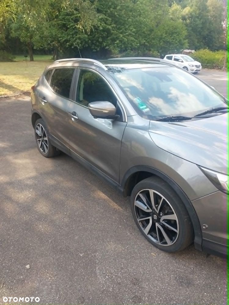 Nissan Qashqai 1.6 dCi 4 x 4 DPF Start/Stop tekna - 5