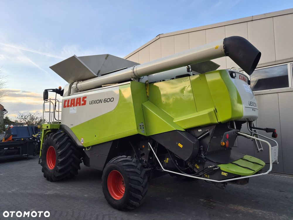 Claas Lexion 600 - 10