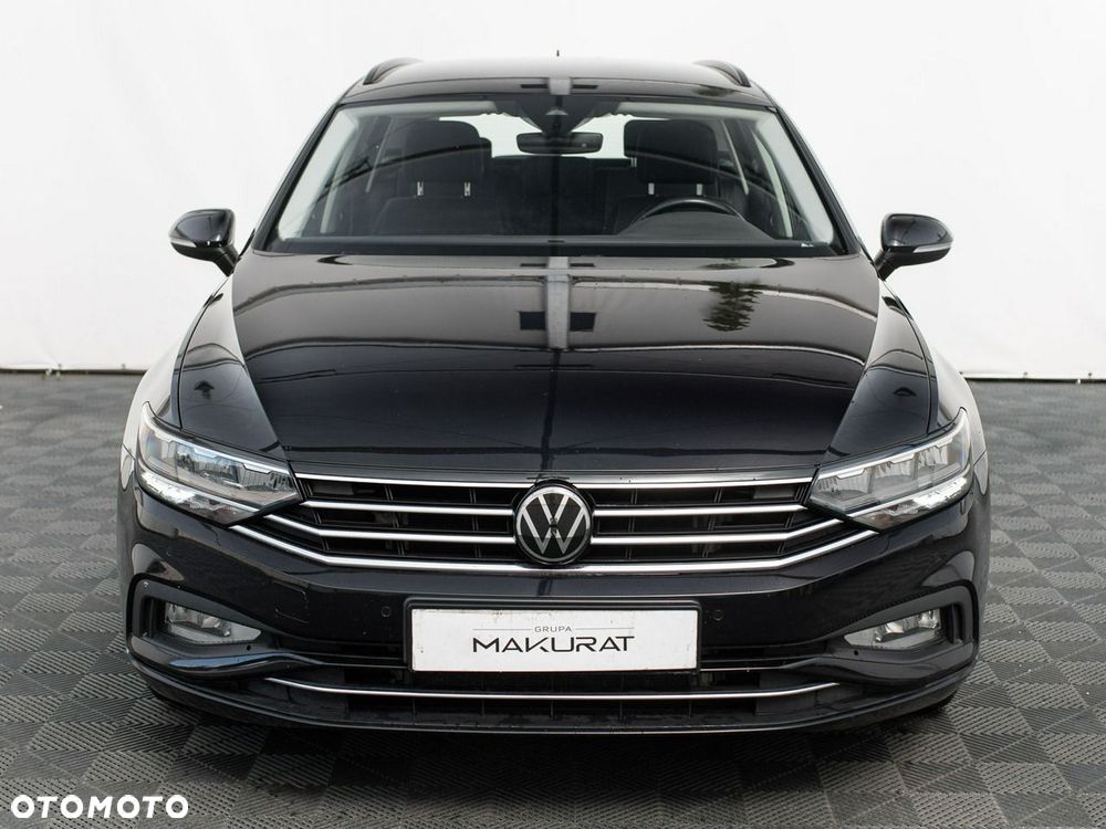 Volkswagen Passat - 8