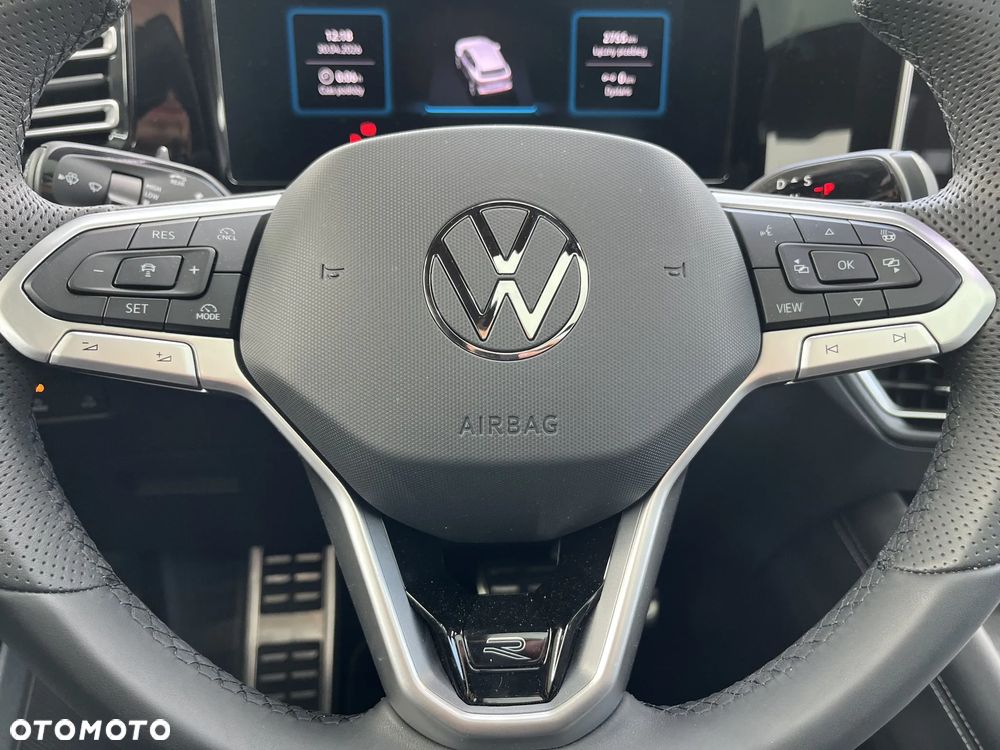 Volkswagen Tiguan - 31