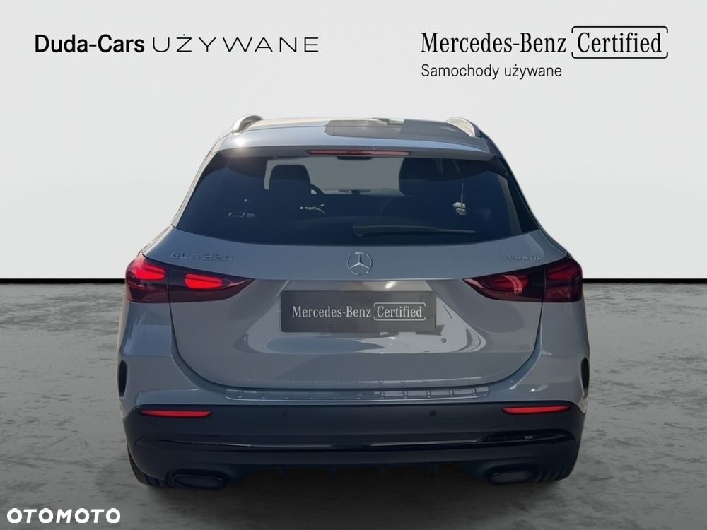 Mercedes-Benz GLA 220 mHEV 4-Matic AMG Line 8G-DCT - 5