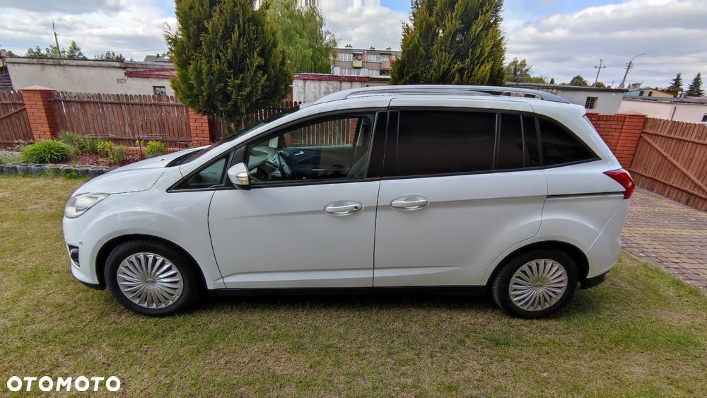 Ford Grand C-MAX - 4