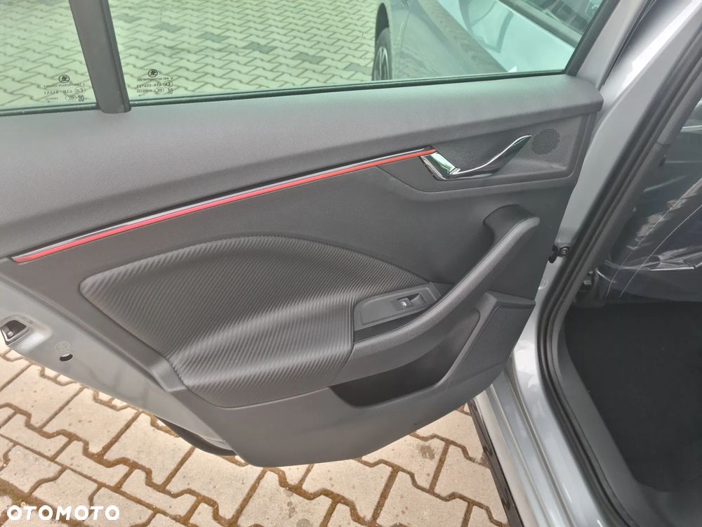 Skoda Kamiq 1.0 TSI Monte Carlo DSG - 14