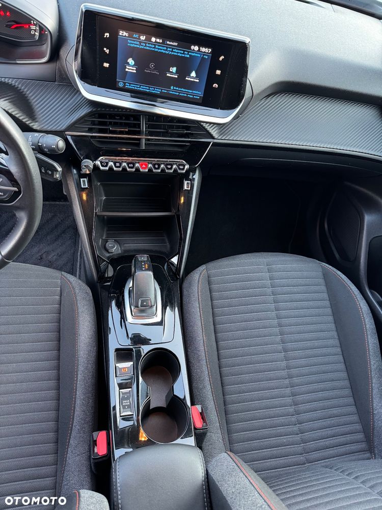 Peugeot 2008 PureTech 130 EAT8 Active - 15