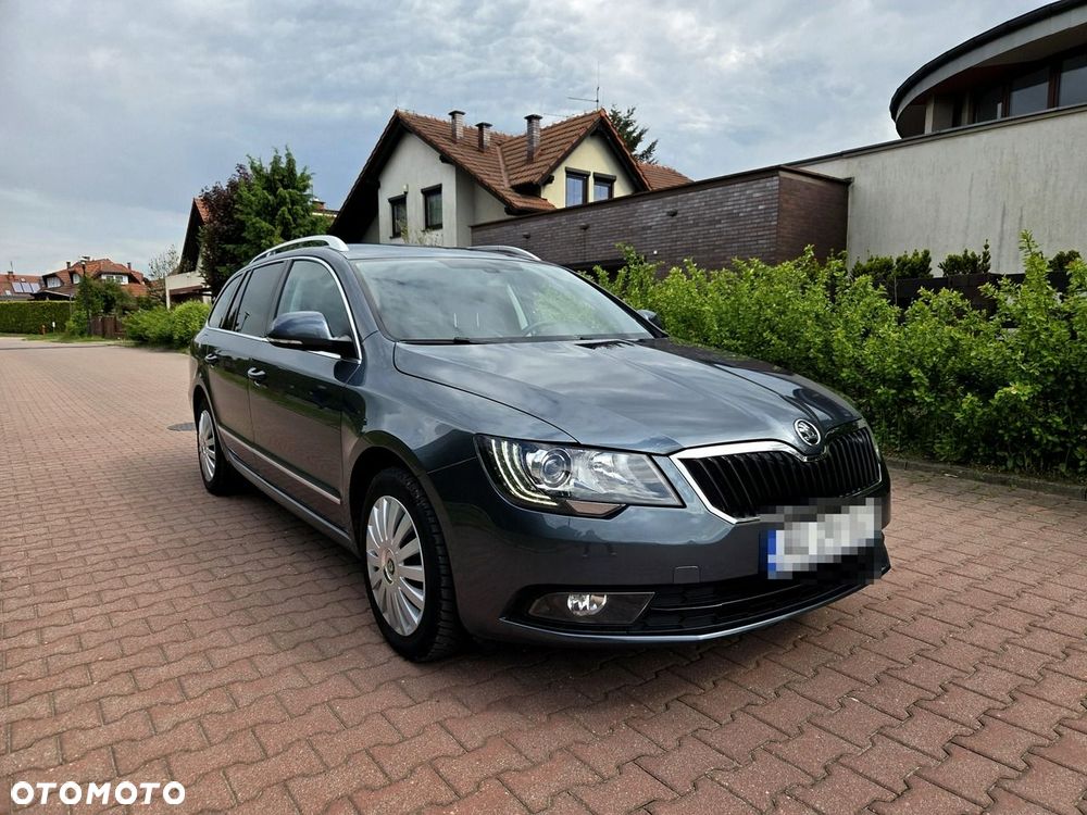Skoda Superb 2.0 TDI Business - 2