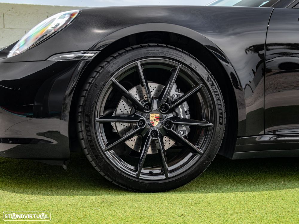 Porsche 911 (992) Carrera Cabriolet PDK - 17