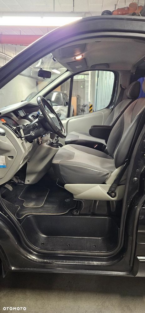 Renault Trafic - 8