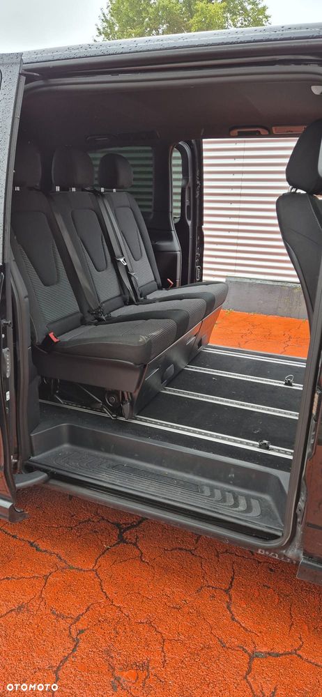 Mercedes-Benz Klasa V 300 d kompakt 9G-TRONIC Style - 9